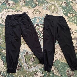 2 pair Wonderwink jogger scrub pants size small